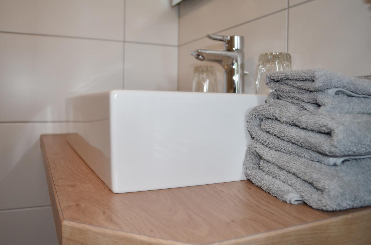 Landhotel Schwarzer Adler Tiefenbronn Kültér fotó