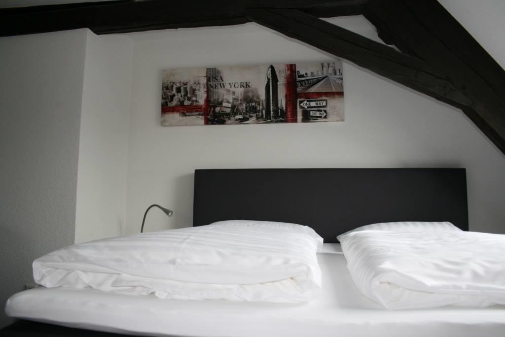 Landhotel Schwarzer Adler Tiefenbronn Kültér fotó